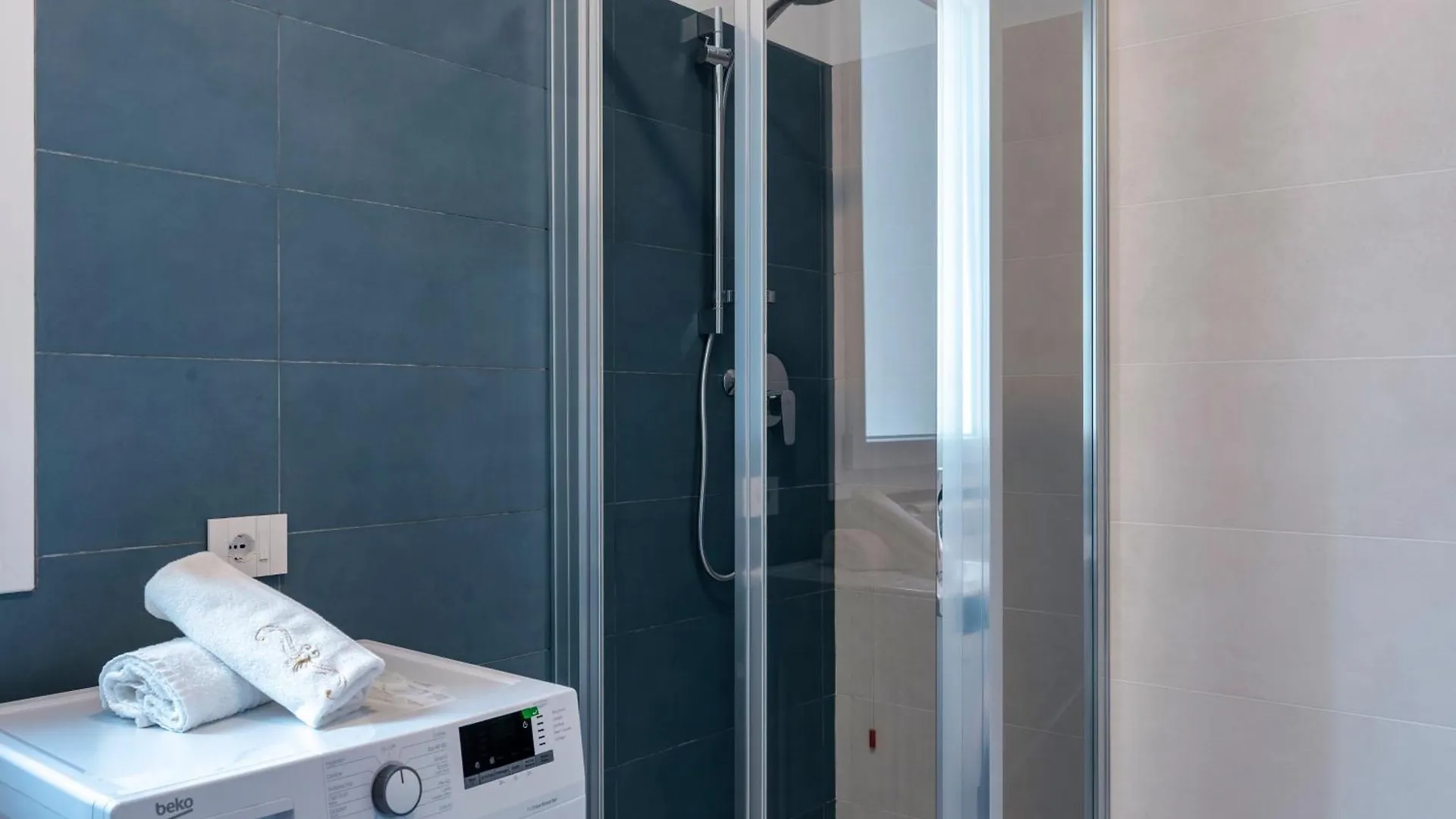 Malvezzi Apartments Desenzano del Garda Italy